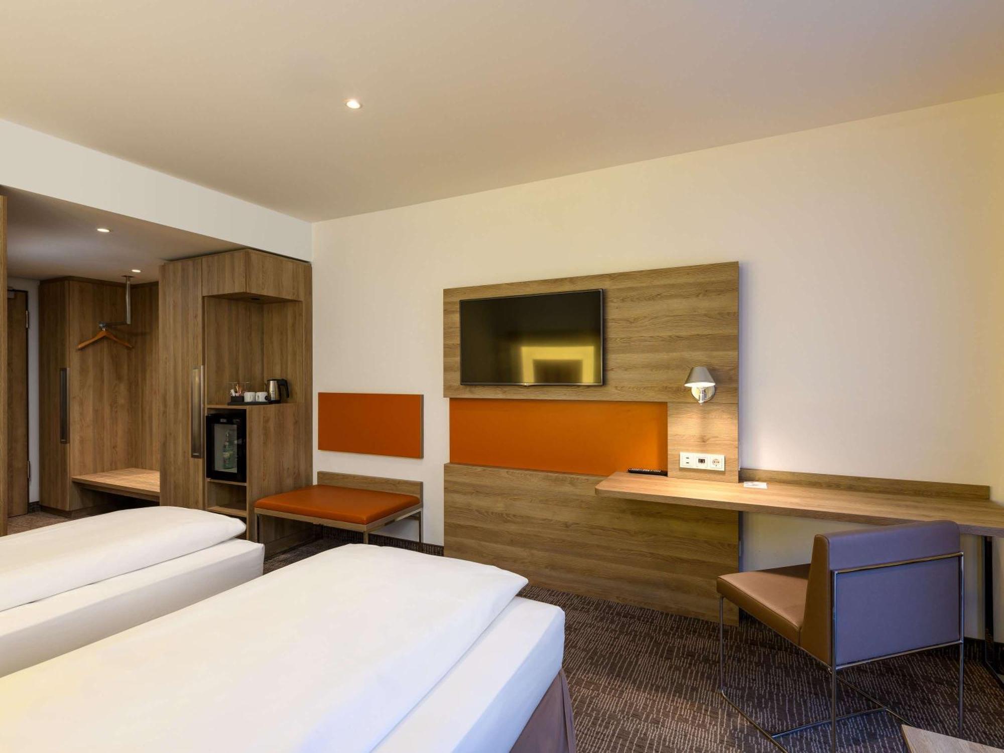 Novotel Nuernberg Centre Ville Esterno foto