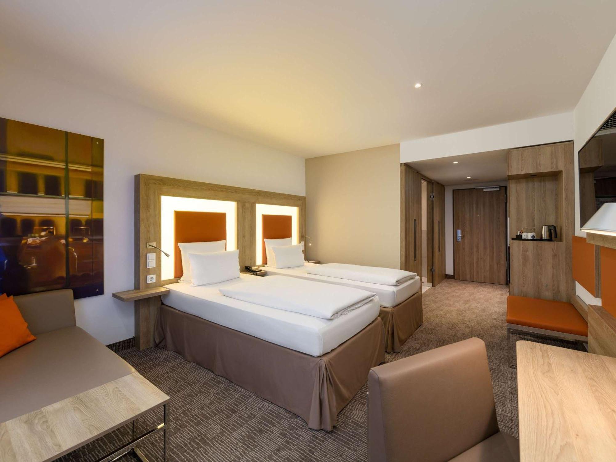 Novotel Nuernberg Centre Ville Esterno foto