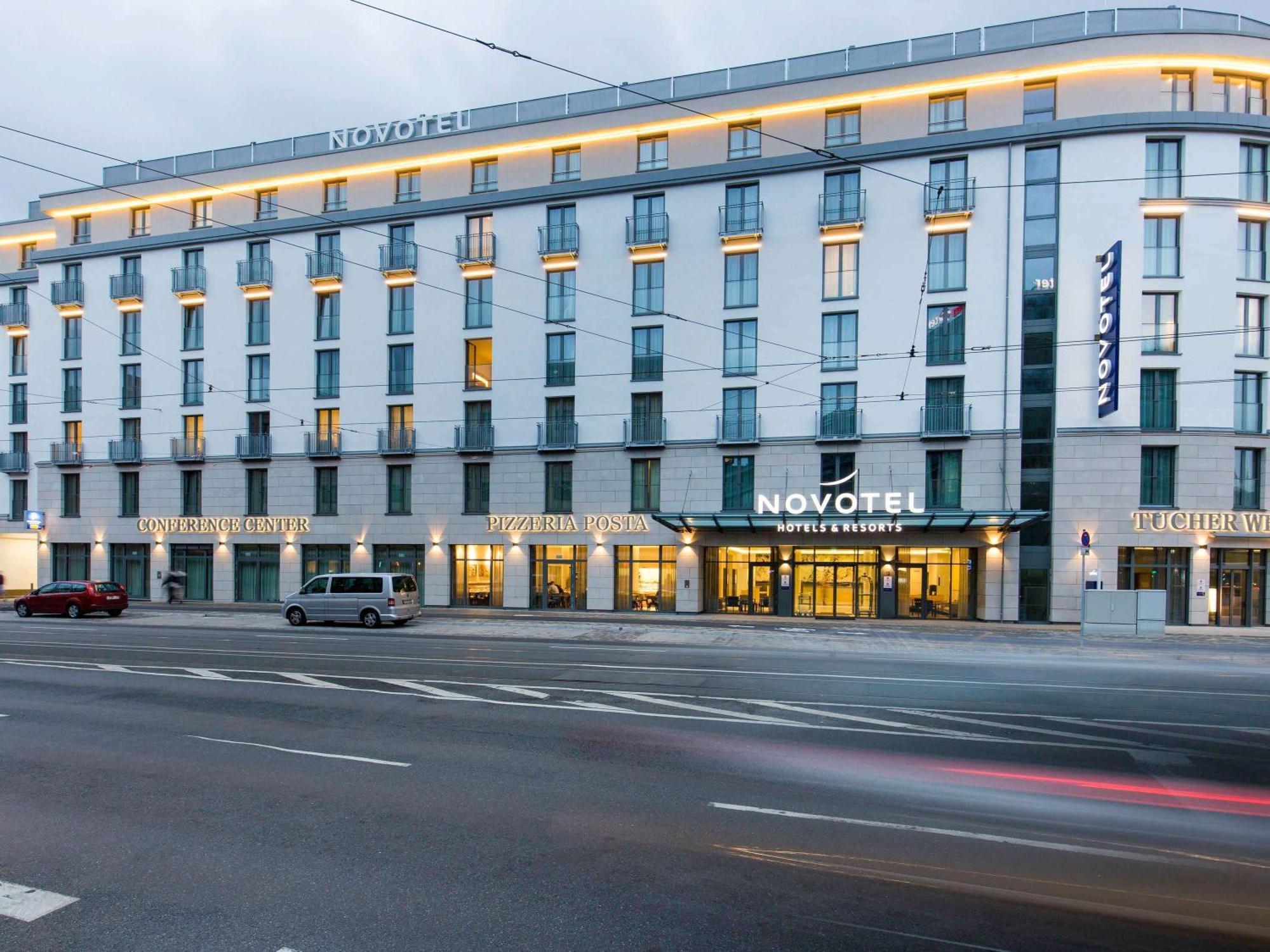 Novotel Nuernberg Centre Ville Esterno foto